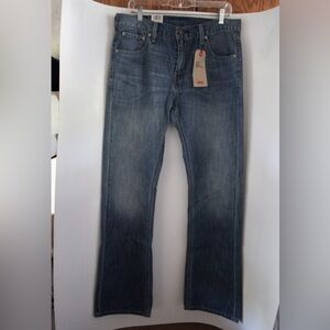 Levi’s Jeans Color:Med Blue Size:33-32